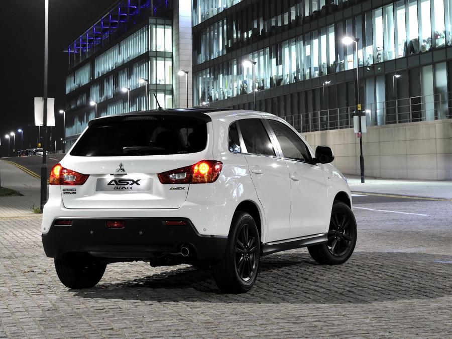  Mitsubishi ASX Black 2011 года  (фото 6 из 15)